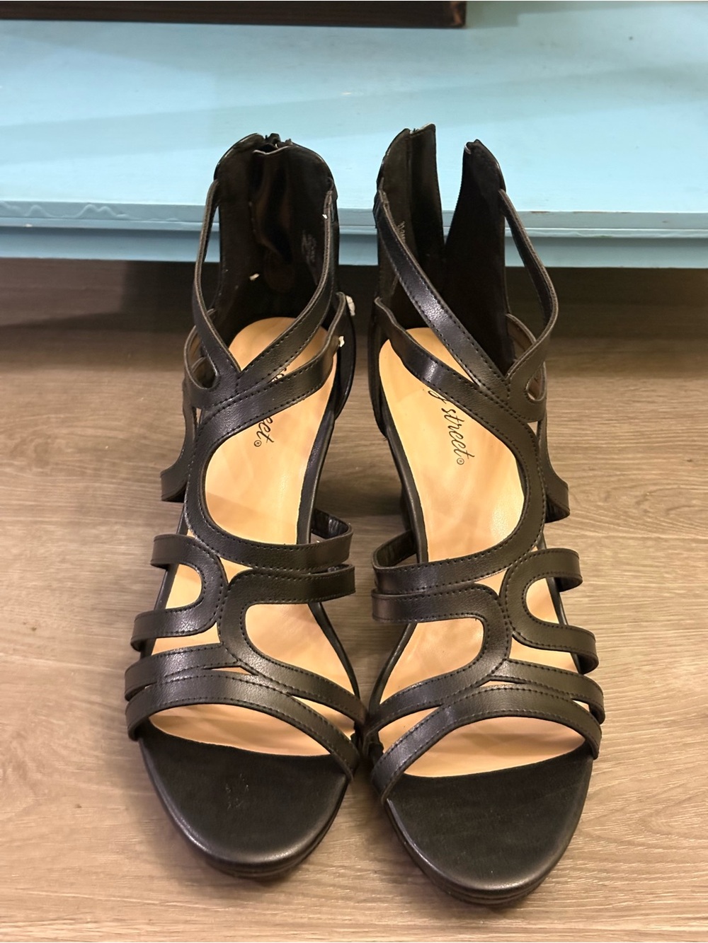 Easy Street Black Caged Heeled Sandal Size 12M - NWOT